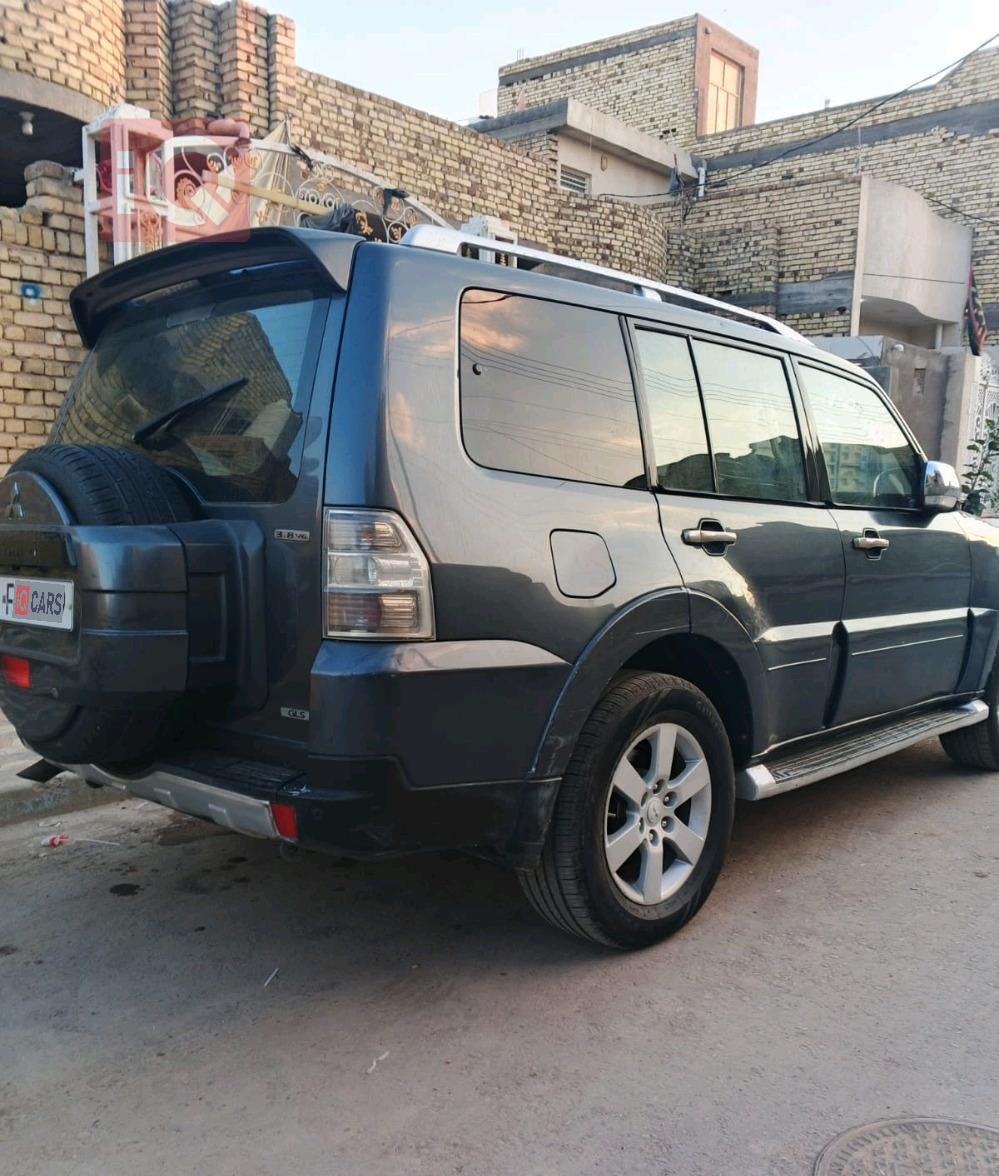 ميتسوبيشي باجيرو